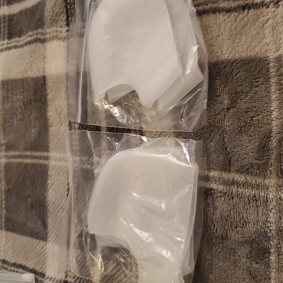 🦶 Heel Cushion Set - Picture 2 of 4